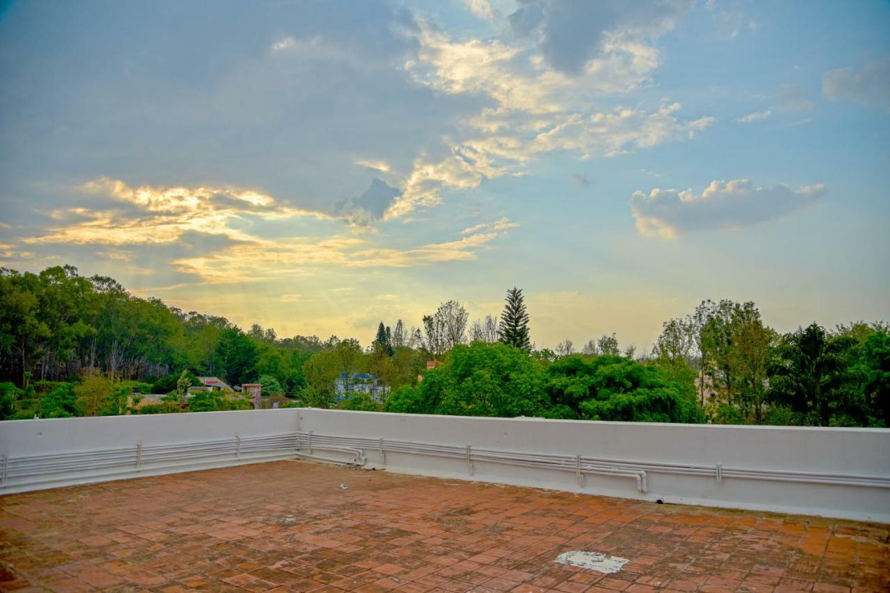 Mahathi Resort And Spa Yelagiri Esterno foto